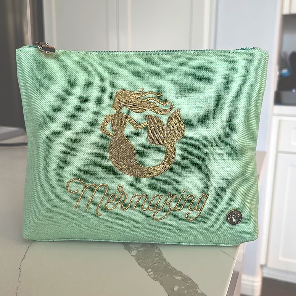 New/Never Used Spartina 449 “Mermazing” Cosmetic Bag